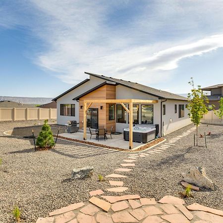 Luxe Living Grand Junction Home With Hot Tub, Views Kültér fotó