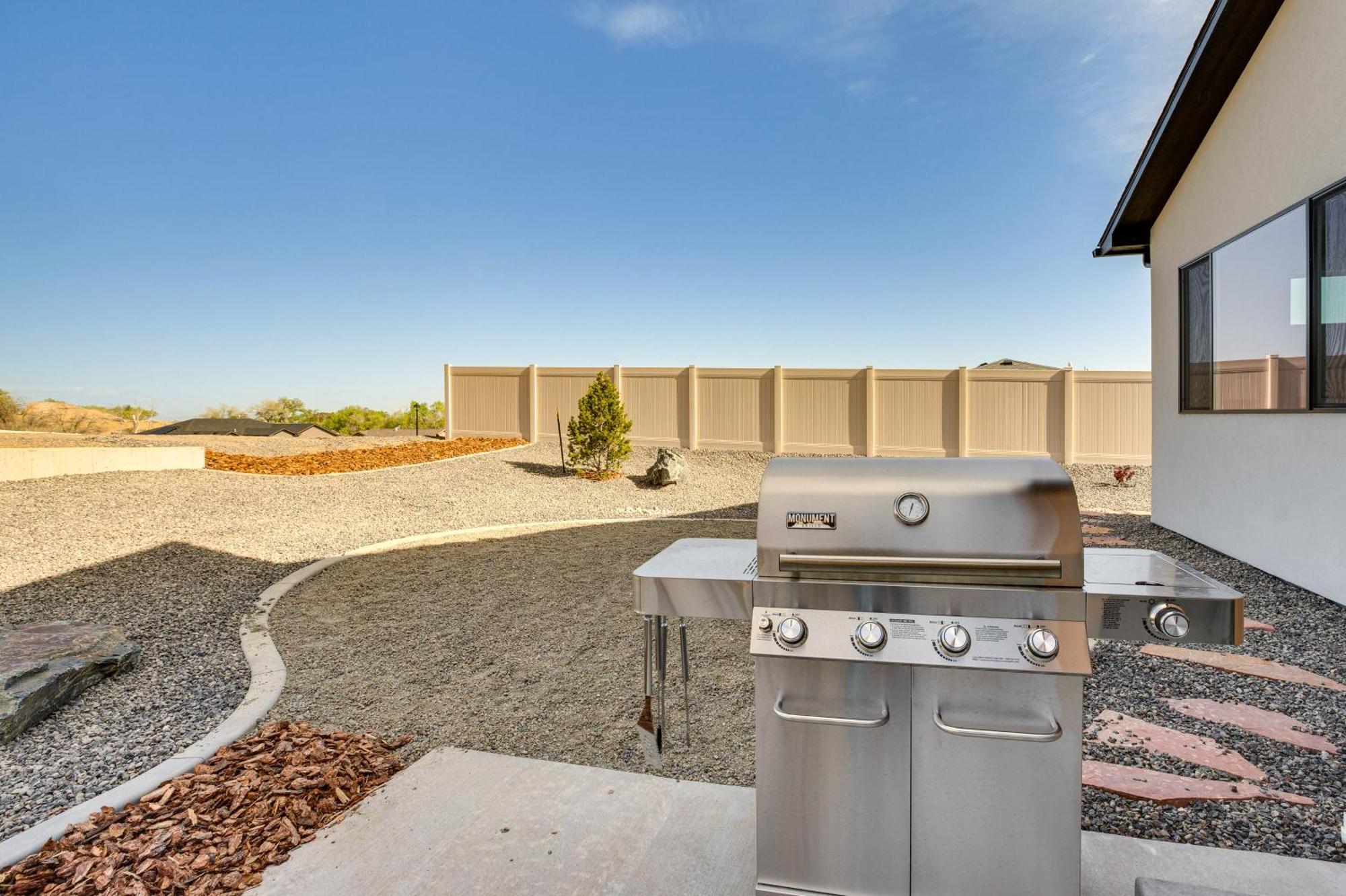 Luxe Living Grand Junction Home With Hot Tub, Views Kültér fotó